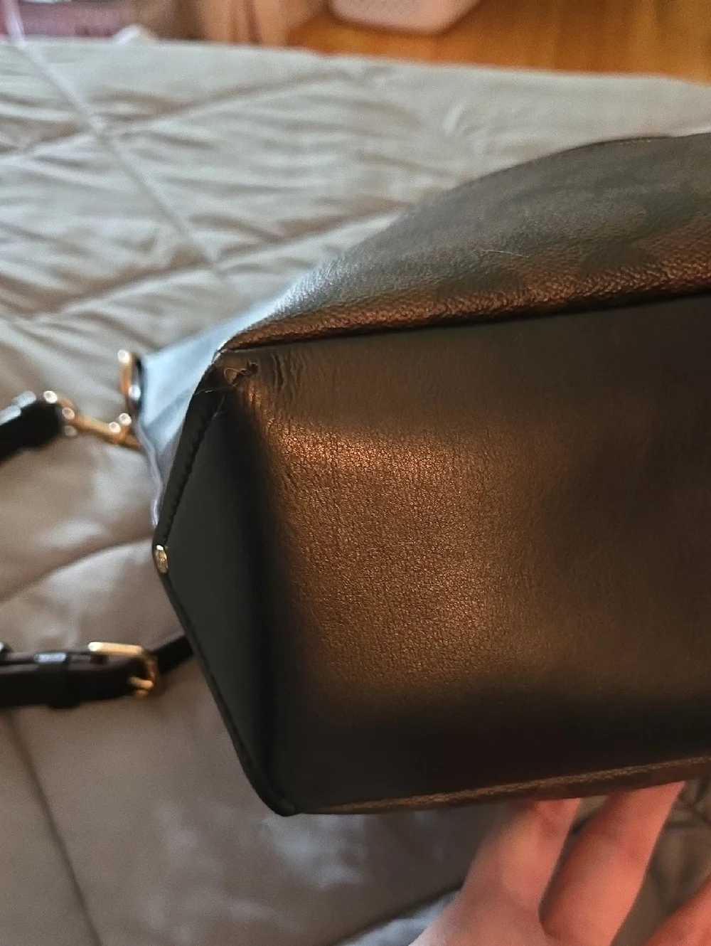 Coach Val Duffle in Signature Canvas with Brown Leather - Picture 5 of 9